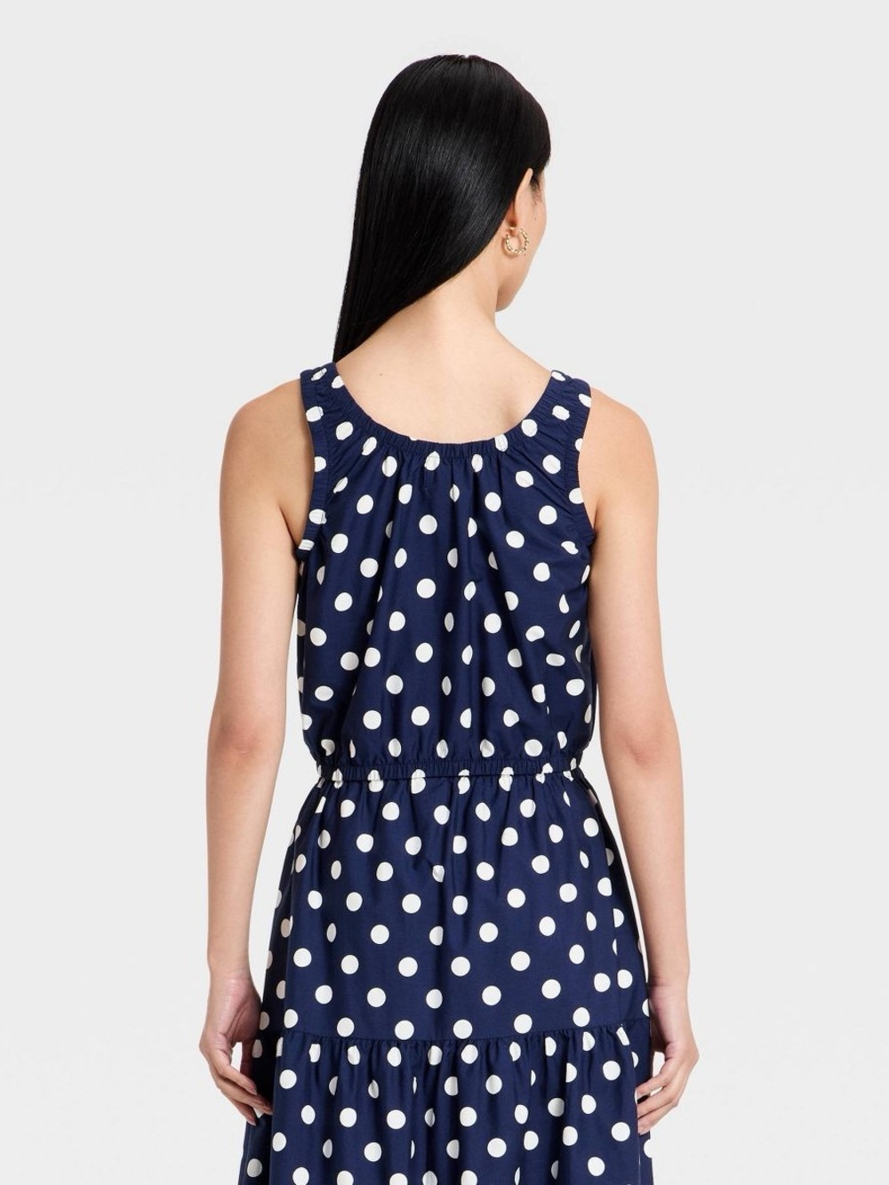 Button-Front Tank Top - Picture 2 of 7